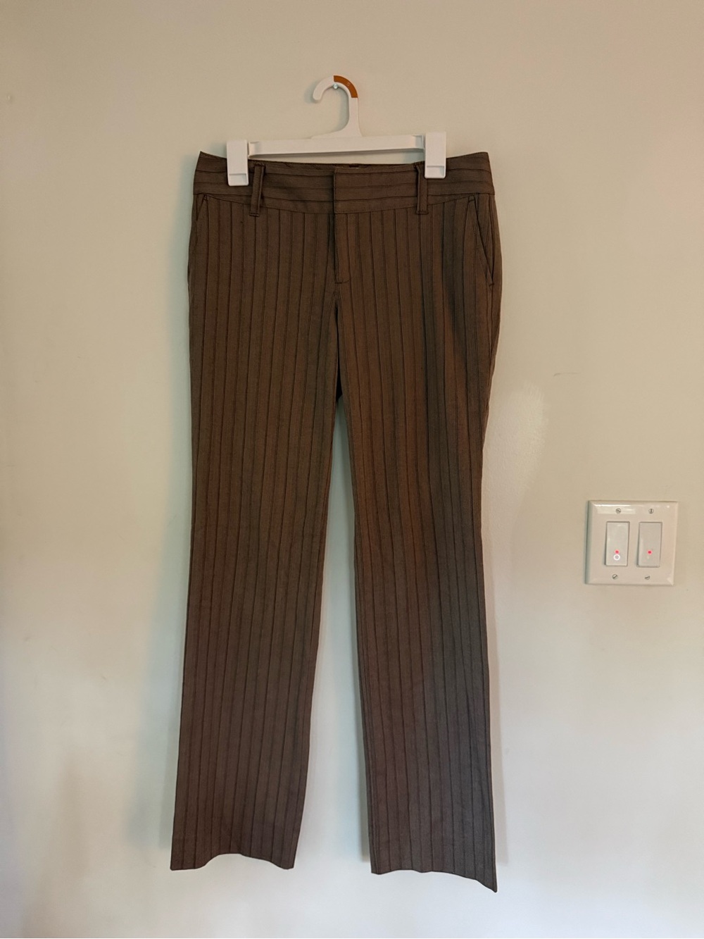 Women’s Old Navy Brown Pinstripe Dress Pants